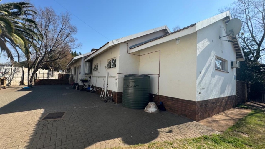 4 Bedroom Property for Sale in Monument Heights Northern Cape